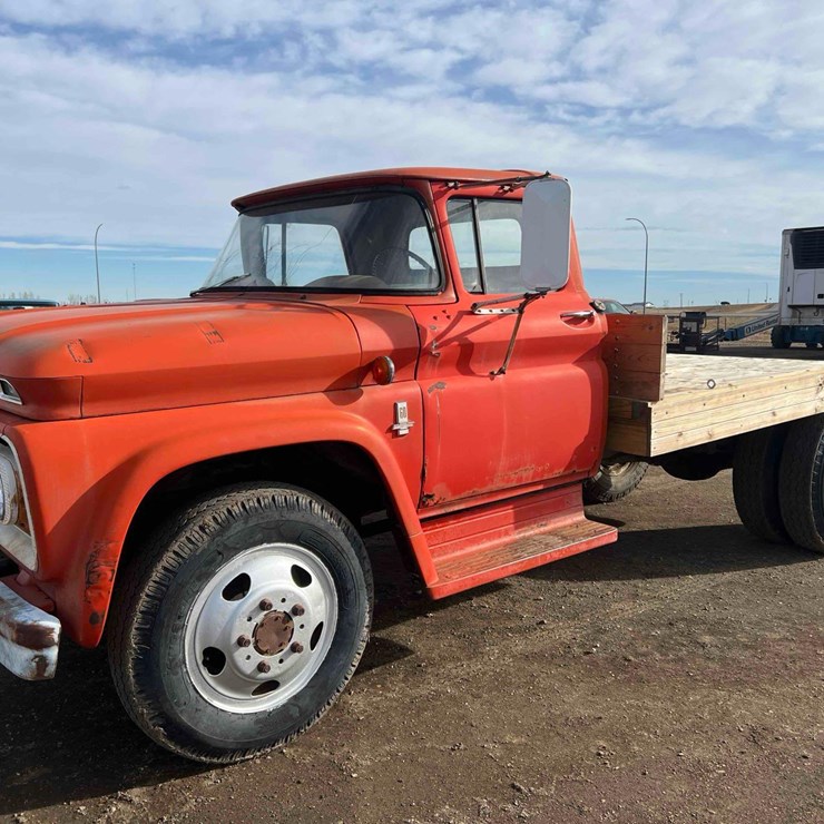 1963 CHEVROLET C60