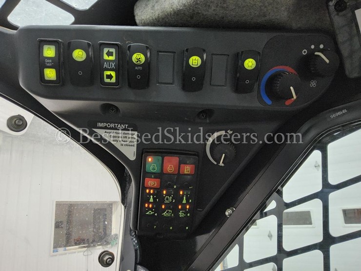 2023-deere-325g-image-29