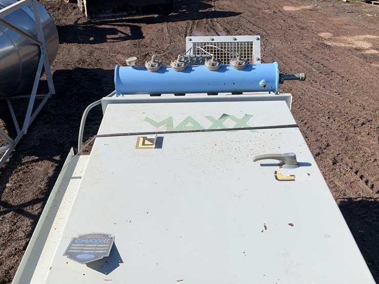 #210-•-2018-cmaxx-dust-collector-image-25