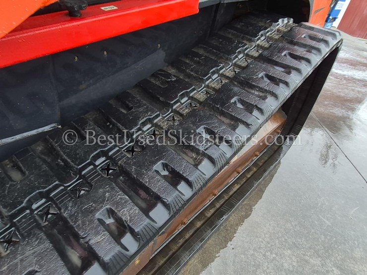 2021-kubota-svl95-2-skid-steer-loader-image-8