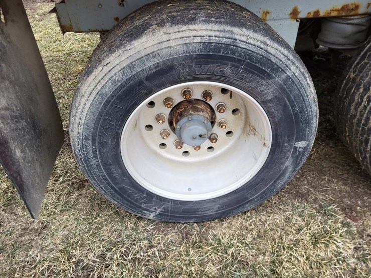 silage-wagon-image-27