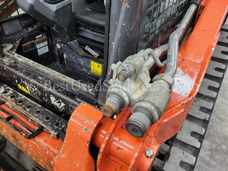 2020-kubota-svl65-2-image-20