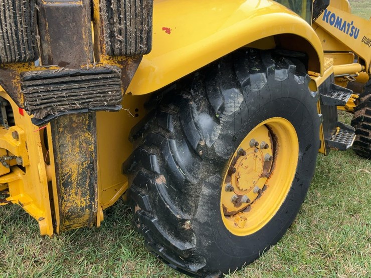 #360-•-2000-komatsu-4x4-utility-backhoe-image-61