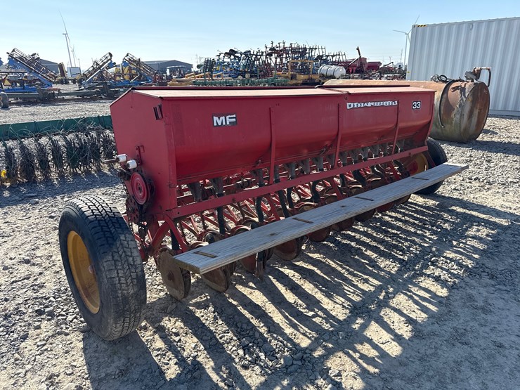 massey-ferguson-33-image-5