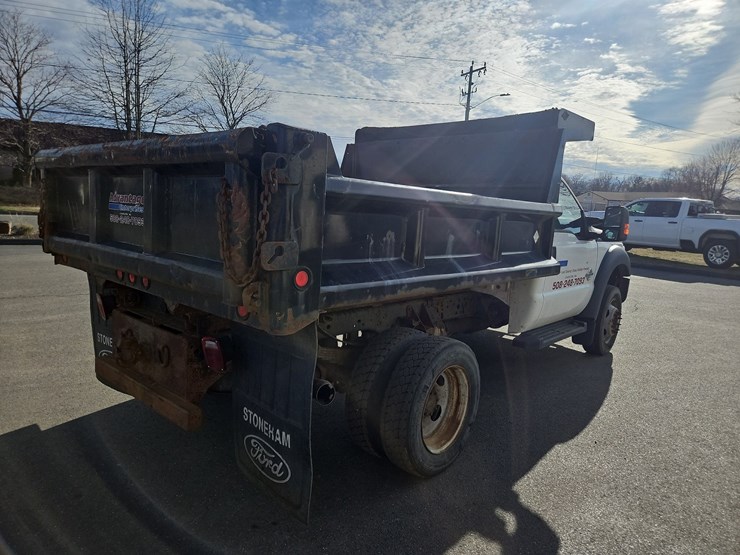 2014-ford-f550-xl-image-5