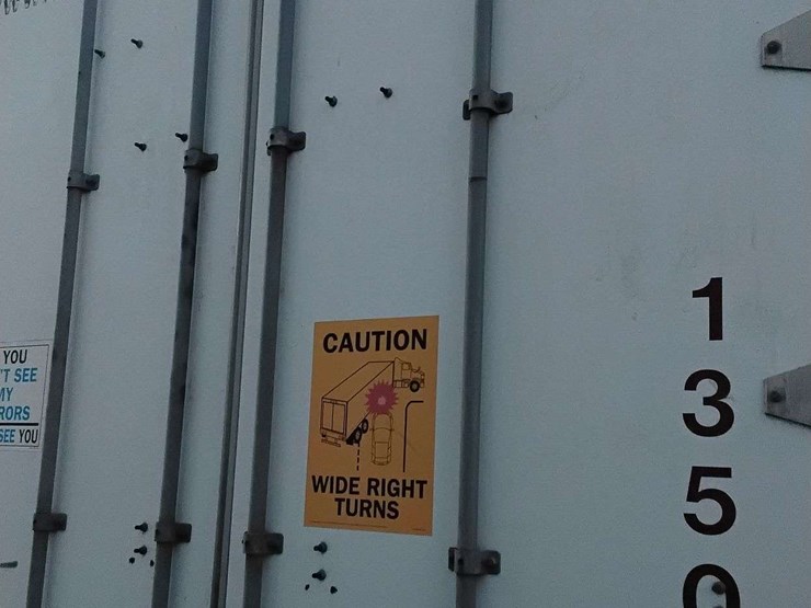 2013-great-dane-van-image-10