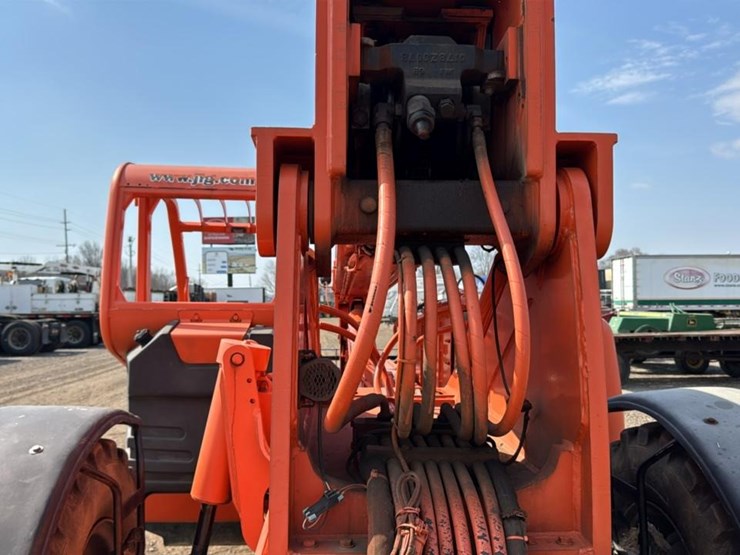 2007-lull-644-image-19