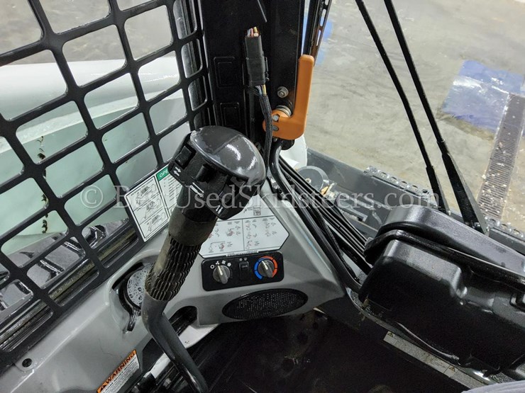 2019-bobcat-s770-image-19