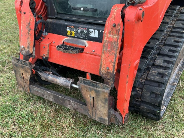 #250-•-2020-kubota-slv75-2-skid-steer-image-23