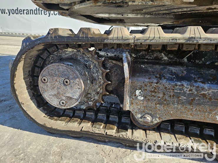 2019-kubota-kx033-4-image-9