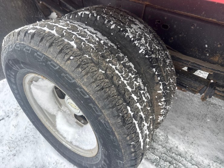 chevrolet-3500-image-15