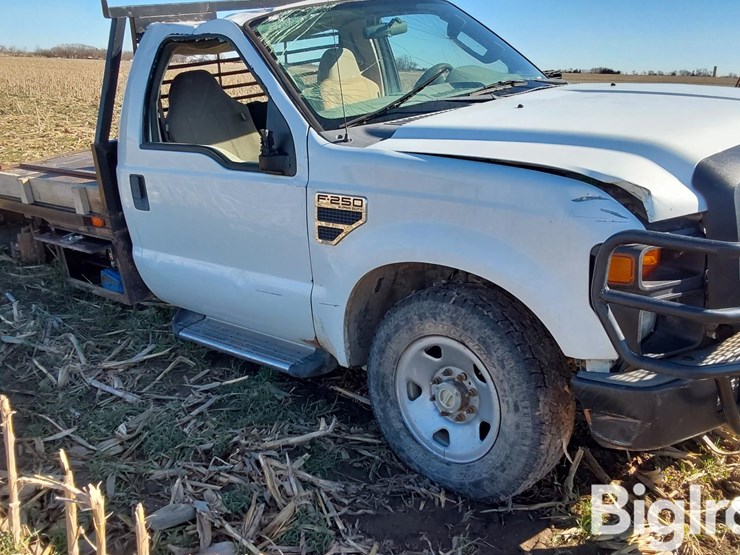 2008-ford-f250-image-12