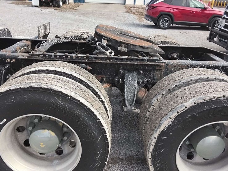 2018-freightliner-glider-3alxfbcg6jdju6496-mileage:-841274-image-40