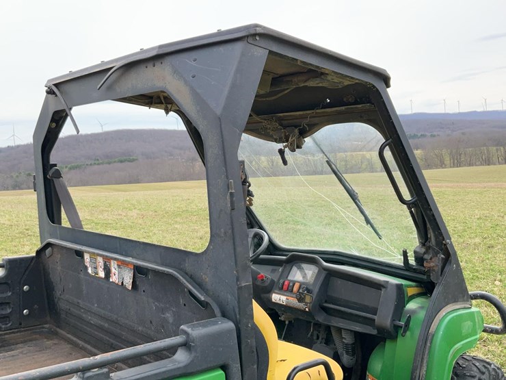 john-deere-gator-image-42