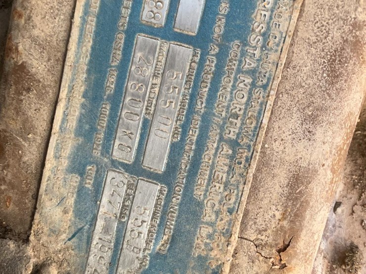 #300-•-2004-dressta-555b-wheel-loader-image-22