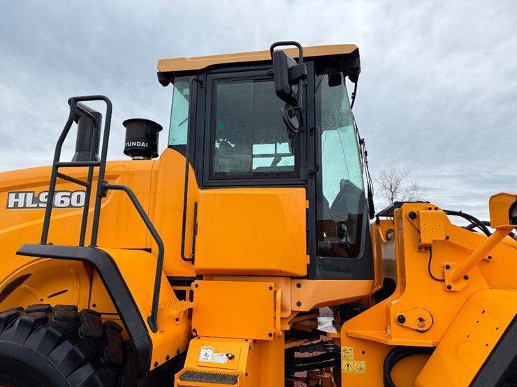 hyundai-hl960-image-14