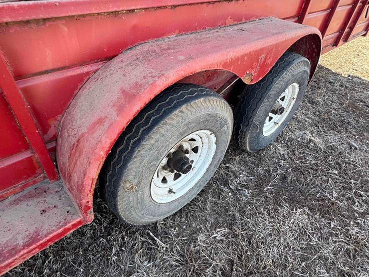 1992-wilro-livestock-trailer,-steel,-20'-x-6-1/2'-,-cut-gate,-**-titled-**-image-18