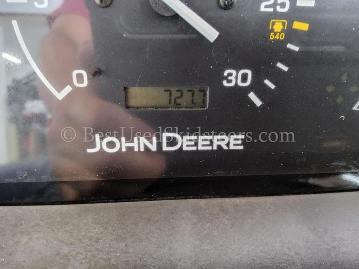 john-deere-110-image-38