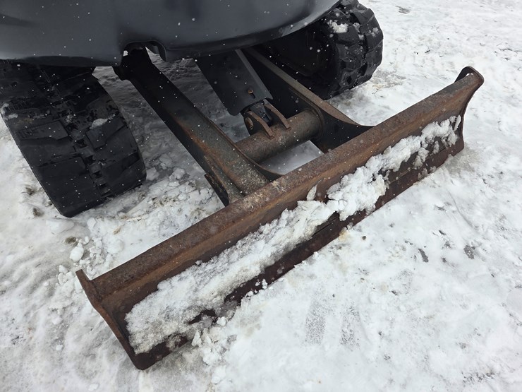 2019-bobcat-e32i-image-32