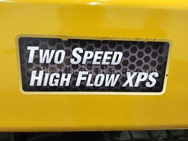 2019-caterpillar-246d3-image-30