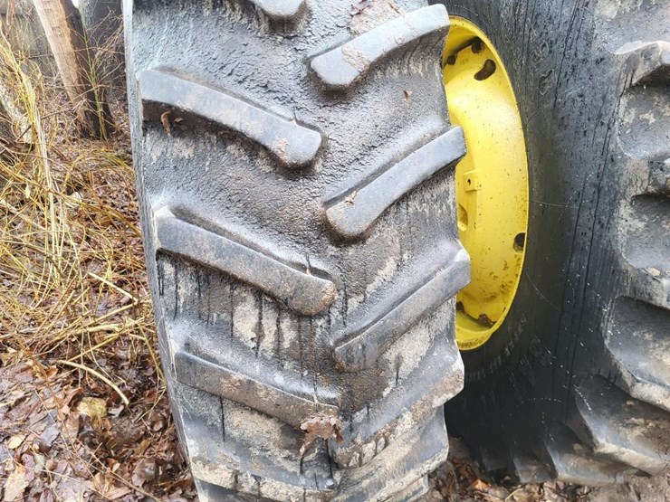 john-deere-8640-image-28