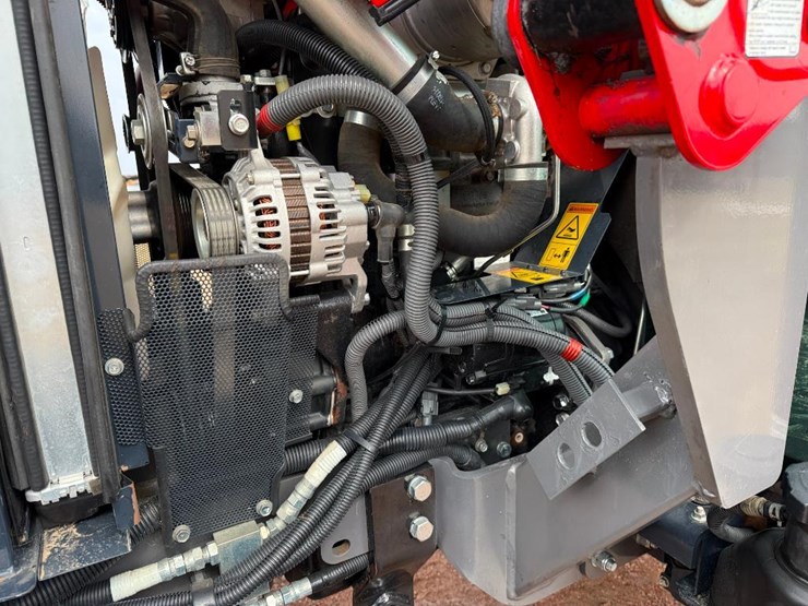 massey-ferguson-1736-image-44