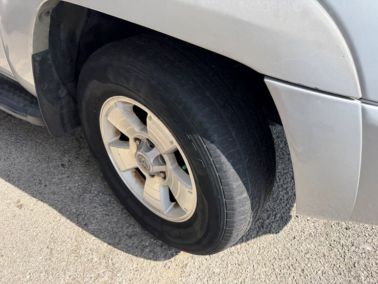 2004-toyota-4-runner-image-8