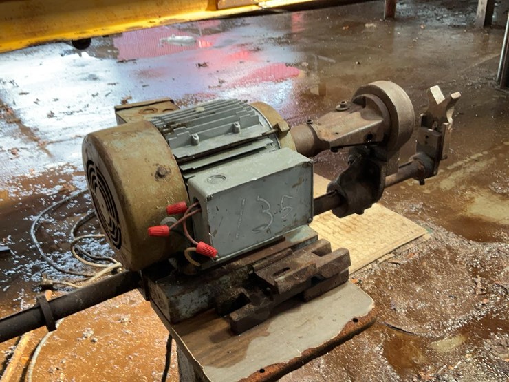 #135-•-stake-pointer-image-6