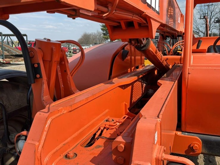 2007-lull-644-image-18