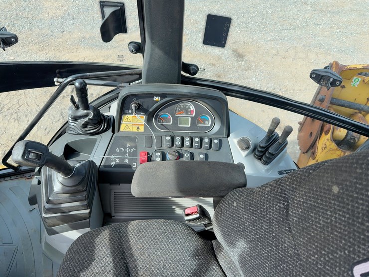 2012-caterpillar-420f-it-image-27