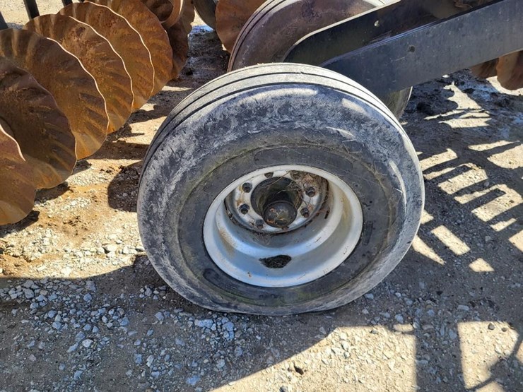 case-ih-true-tandem-330-turbo-image-60