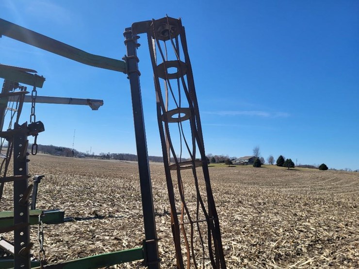 great-plains-2200tt-image-38