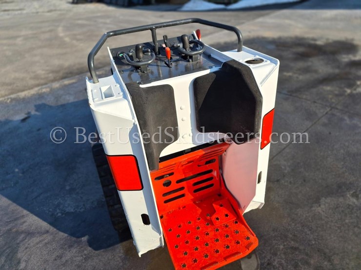 2016-bobcat-mt85-image-4