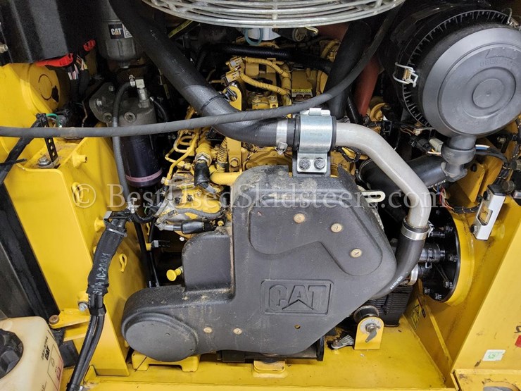 2019-caterpillar-249d-image-21