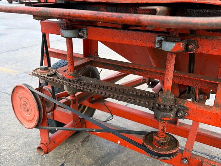 pull-type-port-o-seeder-image-15