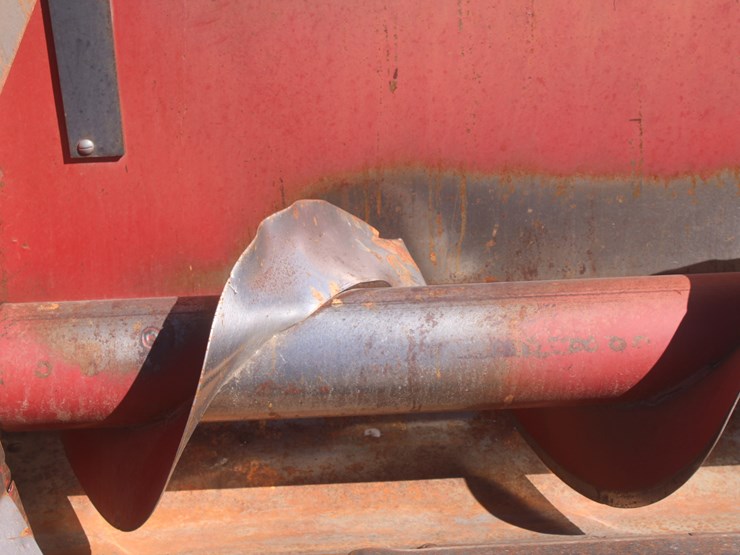 case-ih-1063-image-11