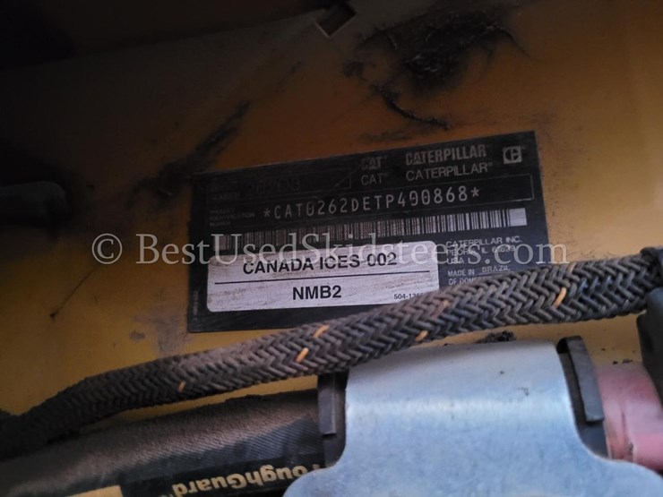 2023-caterpillar-262d3-image-25