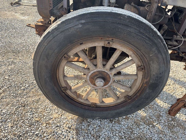 willys-overland-doodlebug-image-14