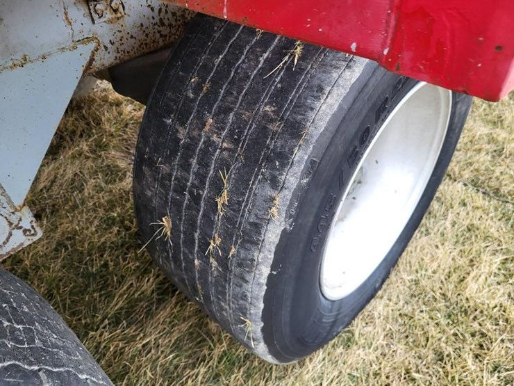 silage-wagon-image-34