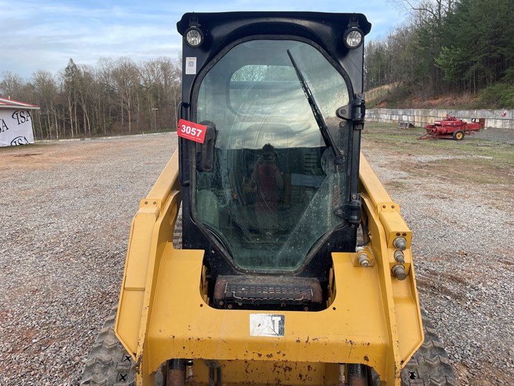 2017-caterpillar-259d-image-36