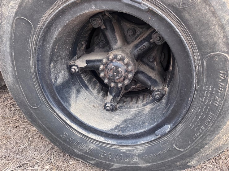 chevrolet-c65-image-16