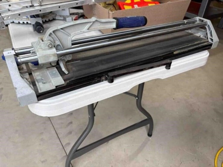 kobalt-tile-saw-image-2