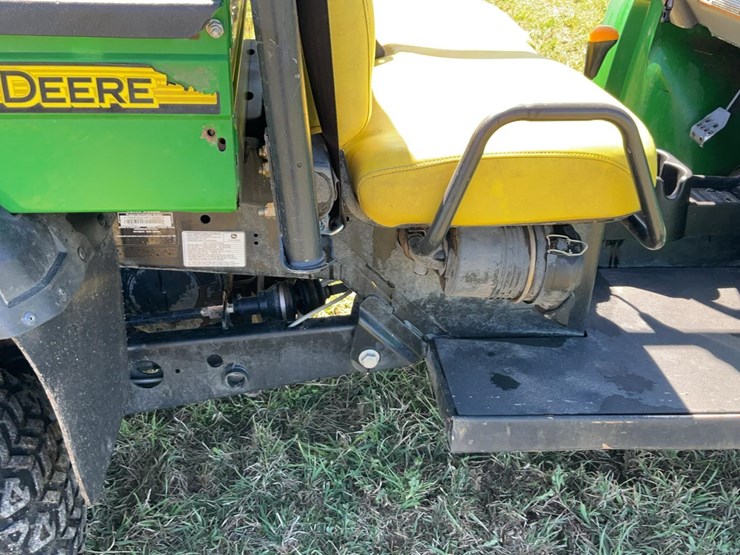 john-deere-gator-image-41