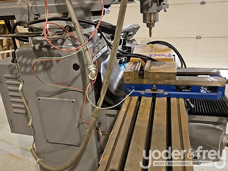 acer-vertical-knee-mill-varible-speed-motor-image-17