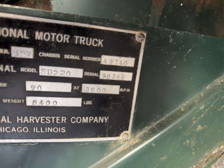 1951-international-l-112-image-75