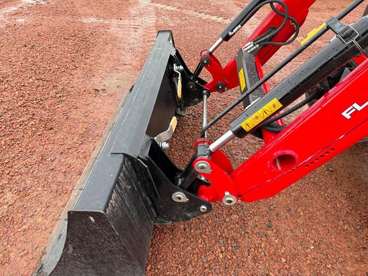 massey-ferguson-1736-image-26