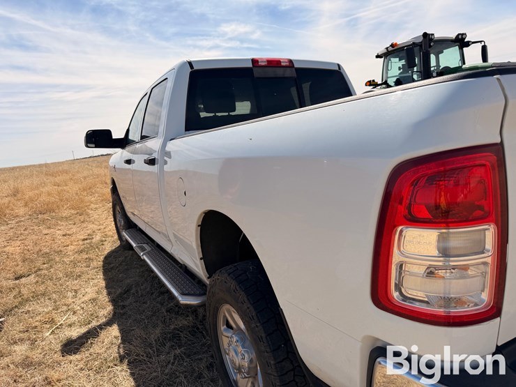 2022-dodge-2500-image-12