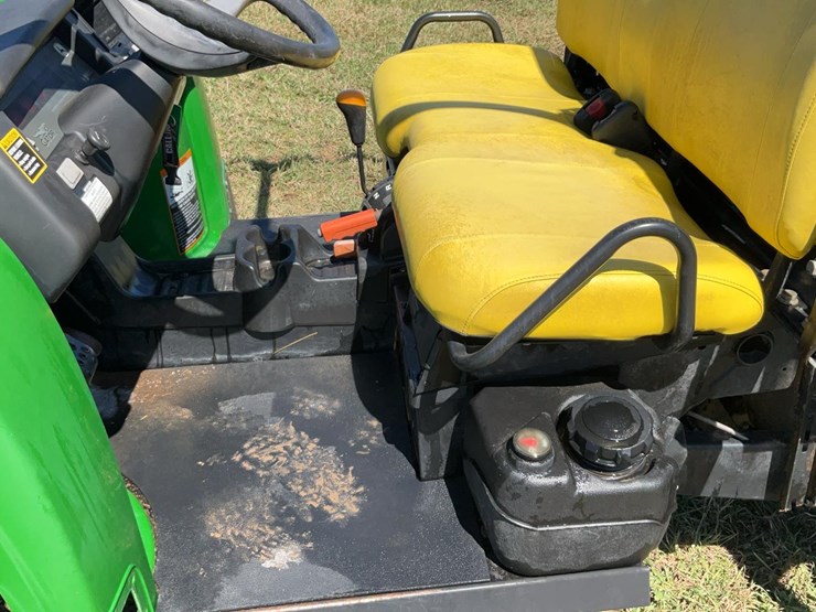john-deere-gator-image-29