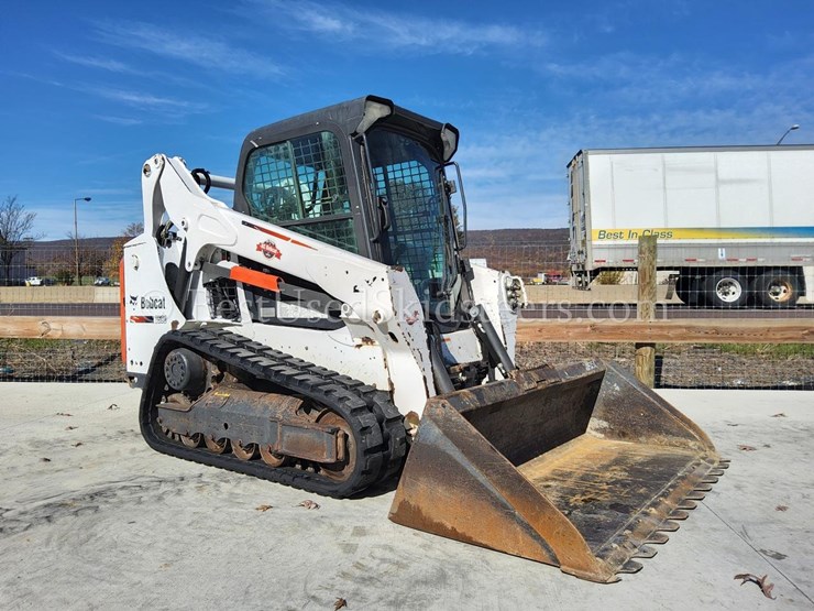 2016-bobcat-t590-image-7