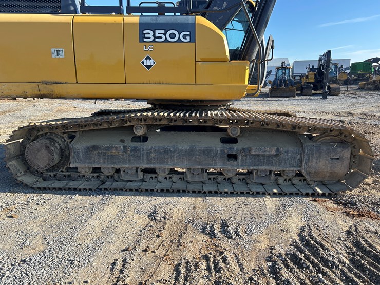 2019-deere-350g-lc-image-75